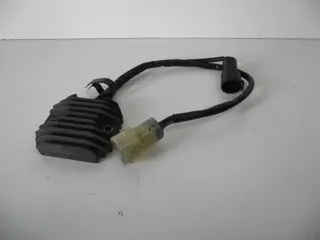 Regulator rectifier  Kawasaki ZX 6 R 1998 - 1999 / 2000 - 2002