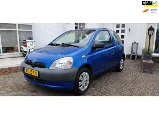 Toyota Yaris 1.0 VVT-i Prachtige en zeer goede auto