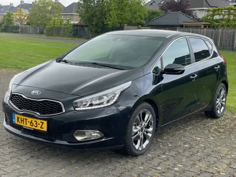 KIA CEED 1.6 GDI Business Line Automaat/ Clima/ Cruise/ LM/ PDC/ Privacy