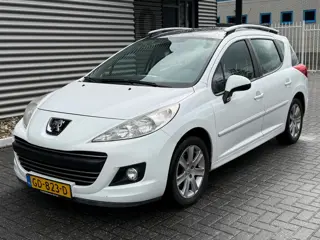 Peugeot 207 SW 1.6 VTi Sportium | Full Option.