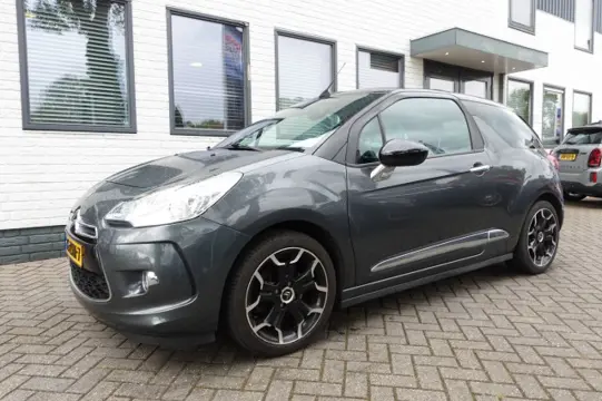 CITROEN DS3 1.6 THP SPORT CHIC   29.000 km !!  Cabriotop 