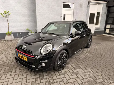 Mini Mini 2.0 Cooper S | VOLLEDIG JCW | PANO | LEER | CAMERA |