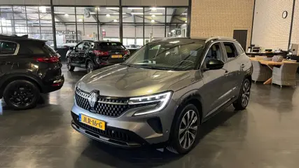RENAULT AUSTRAL Mild Hybride Automaat-Trekhaak 1800 kg-160 pk