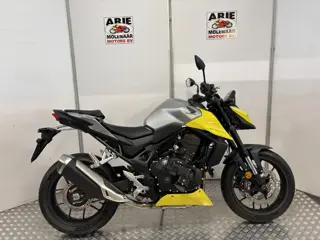Honda CB750 Hornet E-Clutch (bj 2026)