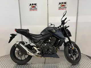 Honda CB750 Hornet E-Clutch (bj 2026)
