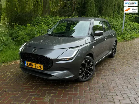 Suzuki SWIFT 1.2 Comfort Smart Hybrid 1 Eig.b.j. 10-2024 17000 km 15” lm velgen