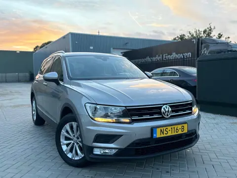 Volkswagen Tiguan 2.0 TDI Business (bj 2017) ECC CRUISE NAVI TREKH 6-BAK