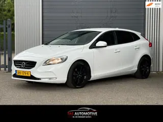 Volvo V40 1.6 D2 Kinetic AUTOMAAT / NAVI / CLIMA / CRUISE