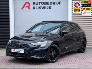 Audi A3 Sportback 45 TFSI e S edition Competition Pano/Camera