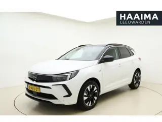 Opel Grandland 1.2 Turbo 130pk GS | Navigatie |  LED Matrix koplampen | Winterpakket | Zwart dak | E