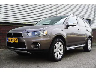 Mitsubishi Outlander 2.0 146PK Intro Edition/Trekhaak 1600KG/ APK tot juni 2027