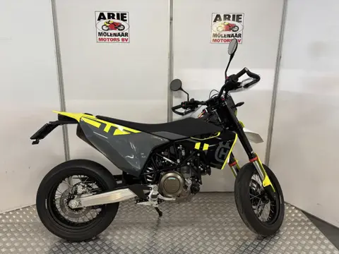 Husqvarna 701 SUPERMOTO (bj 2023)