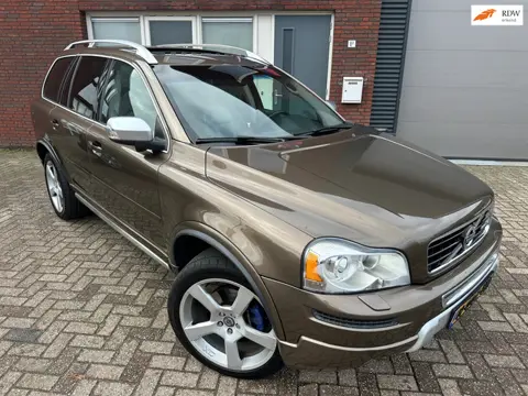 Volvo XC90 2.4 D5 Summum / 7P / Pano / Leder / Dynaudio / Navi / Blis / AUT