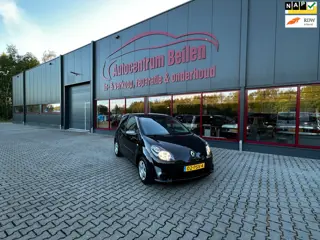 Renault Twingo 1.2-16V Collection /Nieuwe Distr. Riem / Airco / Trekhaak / Radio cd /