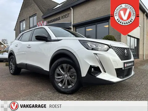 Peugeot e-2008 EV Active Pack 50 kWh Automaat Carplay / Full LED / Camera