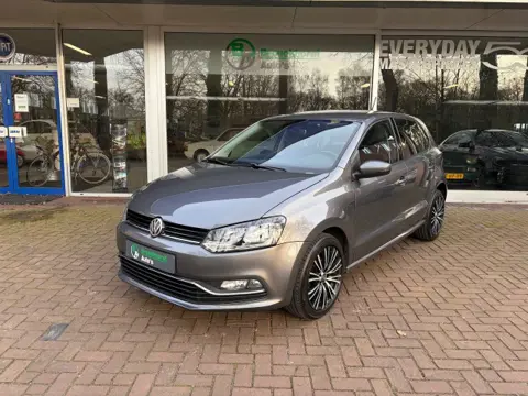 VOLKSWAGEN POLO 1.2 TSI COMF LOUNGE 
