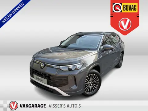 Volkswagen Tayron 1.5 eHybrid Life Edition | stuurverwarming | wegklapbare trekhaak | stoelverwarmin