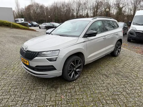 SKODA KAROQ 1.5 TSI SPORT Panoramak Camera Winter Navi ACC