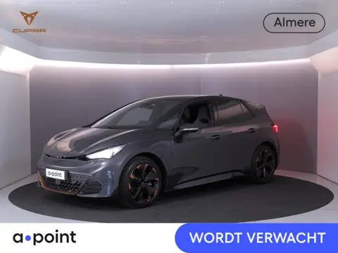 CUPRA Born Performance One 62 kWh 204 pk | SOH 92,16% | Navigatie | Parkeersensoren | Achteruitrijca