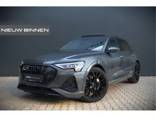 Audi e-tron e-tron 50 quattro Launch edition Black 71 kWh | Panoramadak | Stoelverwarming | Adaptive