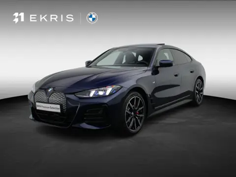 BMW i4 eDrive35  M Sport Edition | Comfort Pack | Stuurwielrand Verwarmd | Trekhaak | Schuifdak | Ac