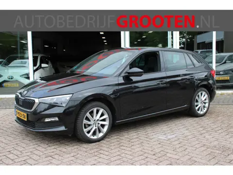 Škoda Scala 1.0 TSI Sport Business//Pano//Ecc!! (bj 2021)