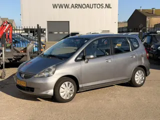 Honda Jazz 1.2 S 5-DEURS, AIRCO, STUURBEKRACHTIGING, ELEK-RAMEN, RADIO-CD, AIRBAGS, CENT-VERGRENDELI