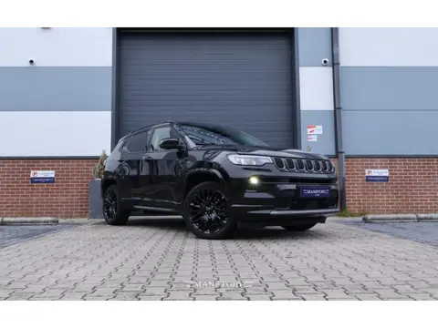 Jeep Compass 4xe 240 Plug-in Hybrid Electric Upland