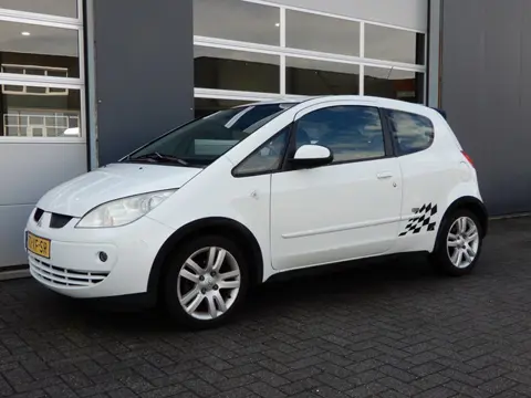 Mitsubishi Colt 1.5 CZ3 QS Airco/LMV/NieuweAPK