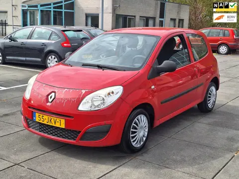 Renault Twingo €999,- TEKST GOED LEZEN !!!