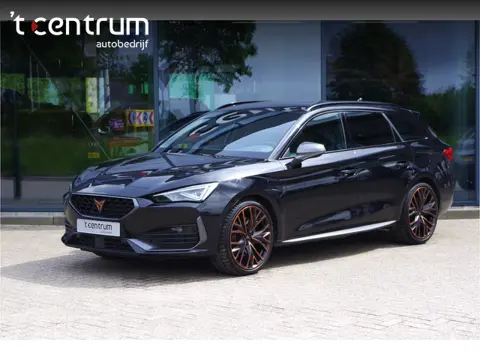 CUPRA Leon Sportstourer 1.4 e-Hybrid 245 PK VZ Copper Edition, Trekhaak, Stuur- & Stoelverwarming, A