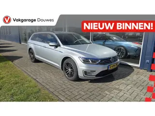 Volkswagen Passat Variant 1.4 TSI GTE |Stoelverwarming|Trekhaak|Massage