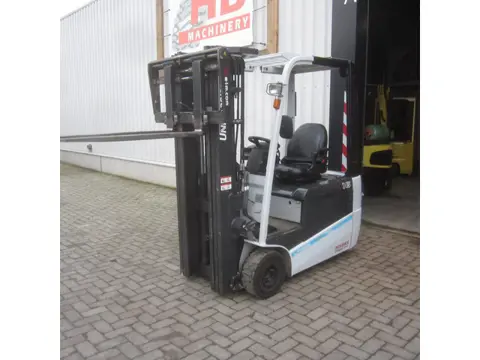 Nissan Heftruck L16Q, elek., triplex, side shift, vorkverstelling.