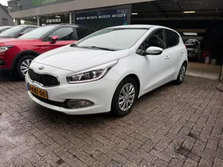 Kia Cee'd 1.6 GDI Comfort Pack | 1E EIGENAAR | 12MND GARANTIE | AIRCO | ELEC RAMEN | CRUISE |