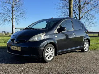 Toyota Aygo 1.0-12V + 5 deurs * AC * Apple car play