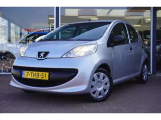 Peugeot 107 1.0-12V XS | 5deurs | Elek. pakket | Zilver | Stuurbekrachtging | Youngtimer | Inruil mo