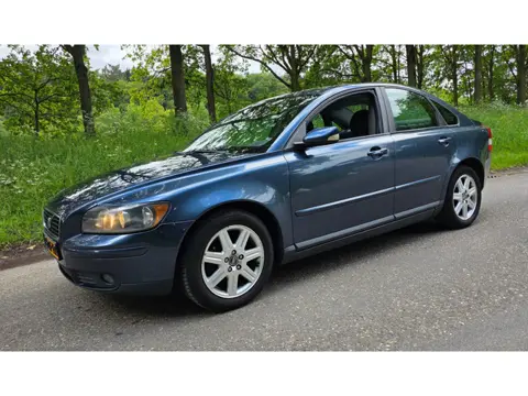 Volvo S40 1.8 Momentum - 2e Eig - APK 27-05-2027 - NL Auto