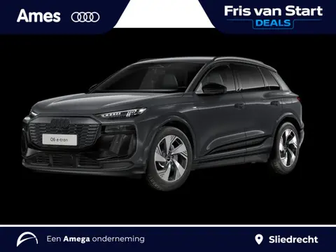 Audi Q6 e-tron 83kWh 252pk S Edition | Trekhaak, wegklapbaar | Matrix-LED | Optiekpakket zwart