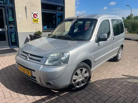 Citroen Berlingo 1.6i 16V M.sp. CoolT- riem vervangen-airco