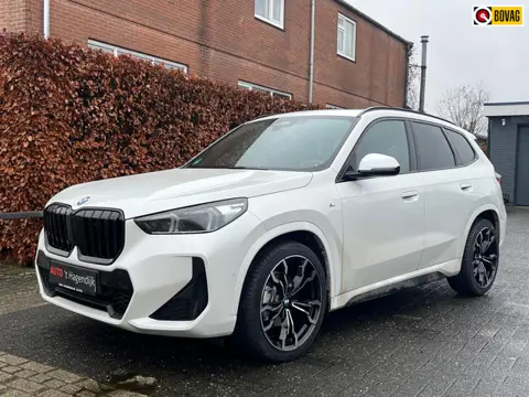 BMW X1 SDrive18i M-Sport leder pano H&K 20"