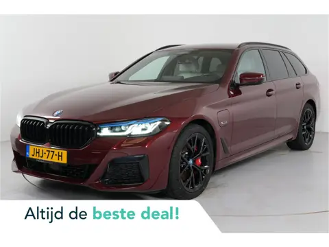 BMW 5 Serie Touring 530e M Sport | Trekhaak | HUD | Memory | Camera | Adaptieve Cruise |