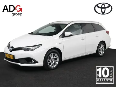 Toyota Auris Touring Sports 1.8 Hybrid Dynamic Go | Licht en Regensensor | Cruise Control | Achterui