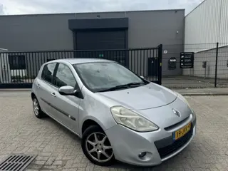 Renault Clio 1.2-16V Clima Navi Cruise (bj 2009)
