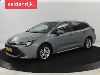 Toyota Corolla 1.8 Hybrid Business | Trekhaak | Camera |  Adaptive cruise | Carplay | Full LED | Cli