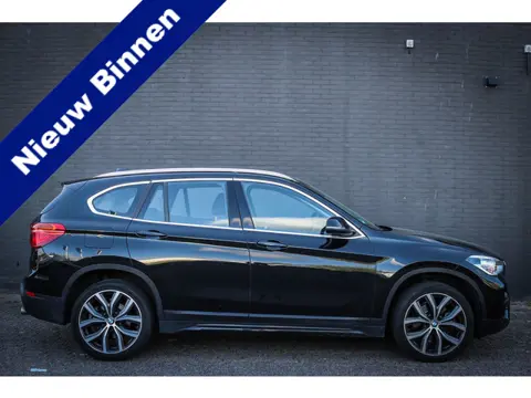BMW X1 sDrive20i High Executive Net binnen - Nu al te bezichtigen