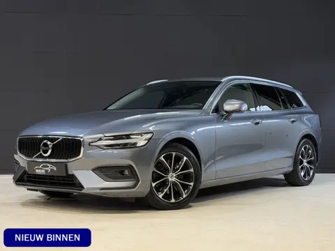 Volvo V60 2.0 B4 Inscription | Elektr. trekhaak | Camera | Stoel/stuurverwarming | Dealer onderhoude