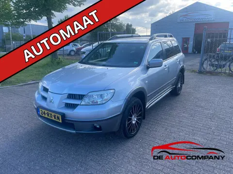 Mitsubishi Outlander 2.4 Intense 4WD Goed Onderhouden