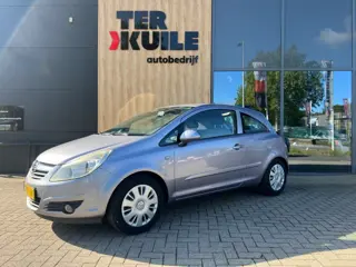 OPEL CORSA 1.2-16V Business / Airco 