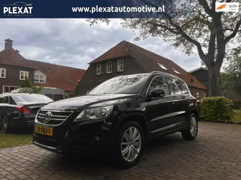 Volkswagen Tiguan 1.4 TSI Sport&Style | Black optiek | Multimedia | Elek. Trekhaak | Lichtmetaal | P