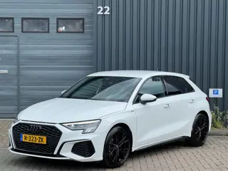 Audi A3 Sportback 30 TFSI S edition|Virtual|ACC|Matrix|SportStoelen|Stoel Verw|Carplay
